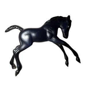 Breyer Stablemates G2 Thoroughbred Foal Black Galloping Horse model